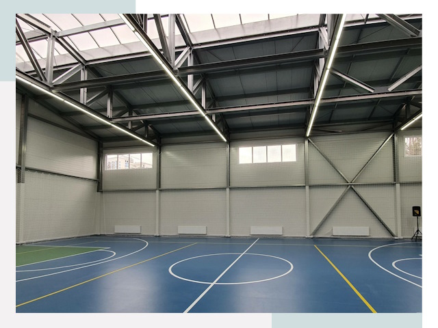 Строительство спортивных объектов от 610 руб в Михайловка