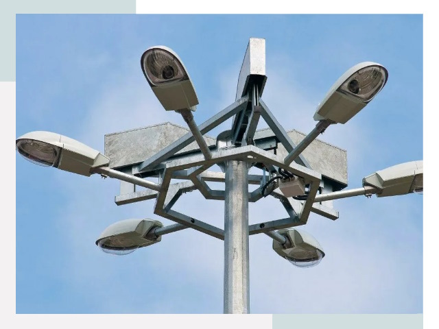 Монтаж осветительных мачт в Михайловке