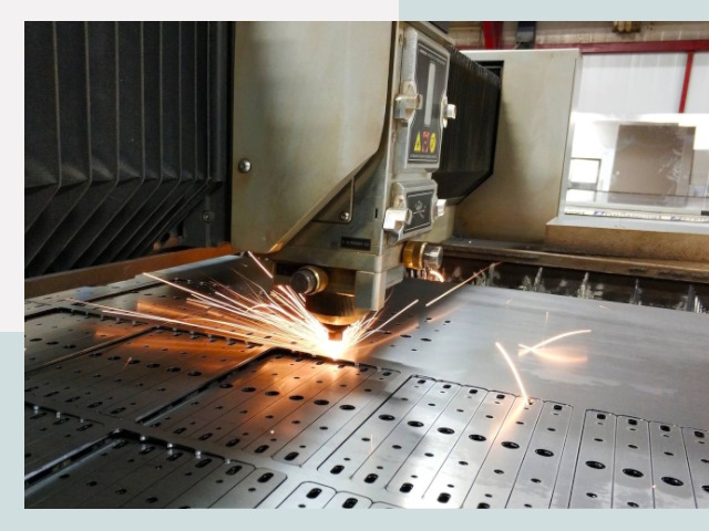 Лазерная резка металла в Михайловке от 610 руб.